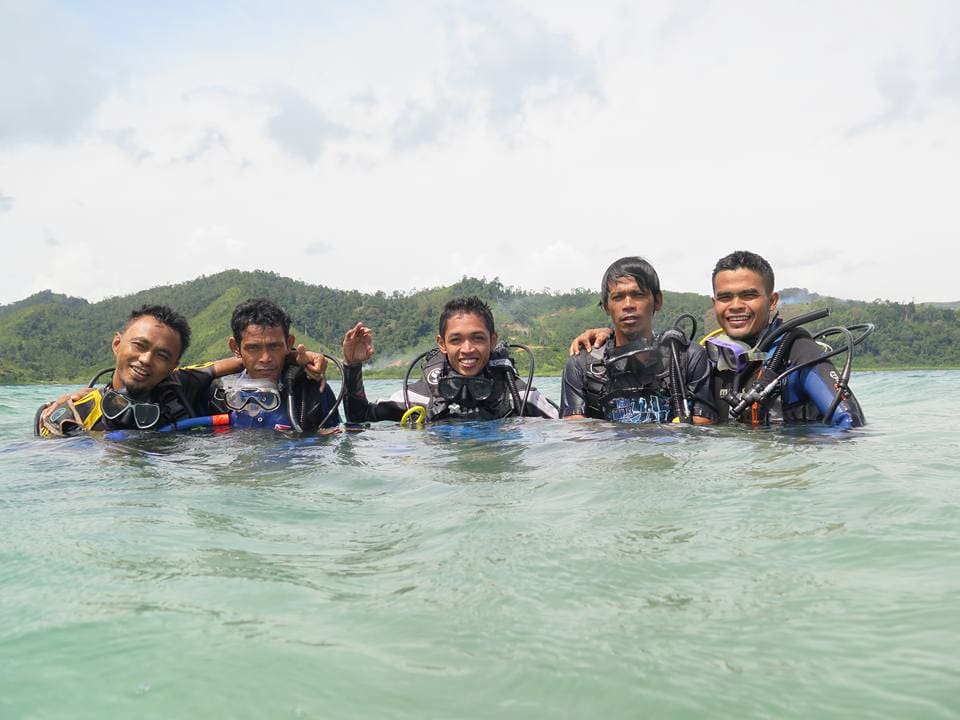 terumbu karang restorasi